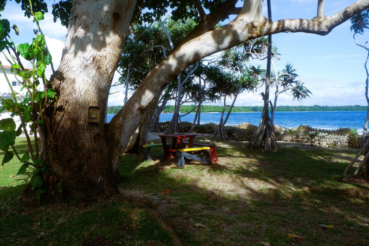 Bluepango Guest House Port Vila Exterior foto